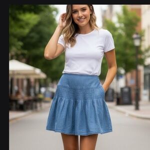 ANN TAYLOR  LOFT    SIZE 6